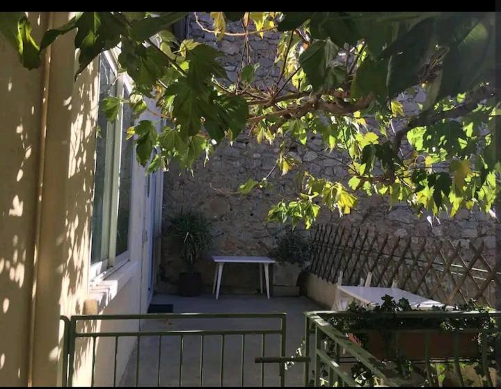 Grand Appartement 6 Pers,Lumineux,Avec Terrasse Sud De France Tuchan Exterior foto